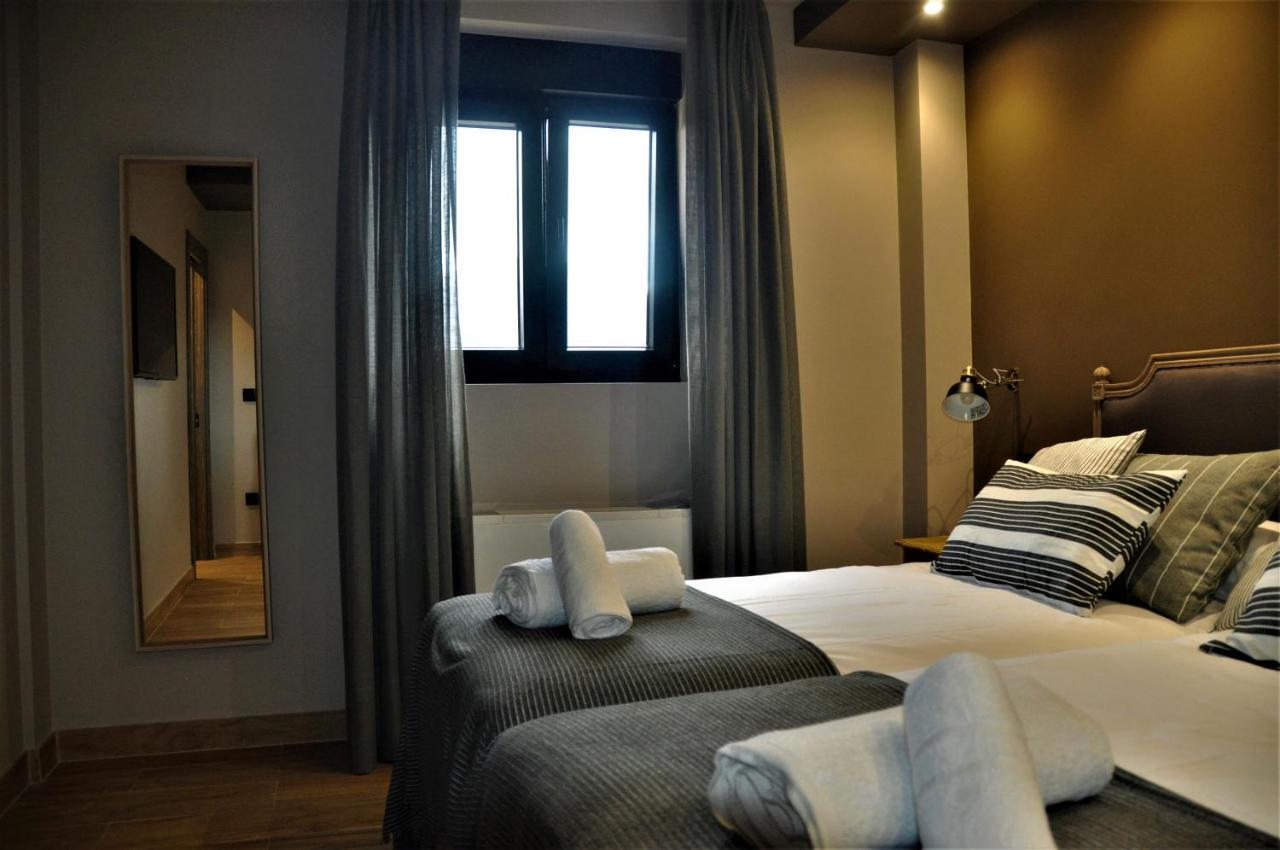 Apartamentos Las Agueeras Линарес Экстерьер фото