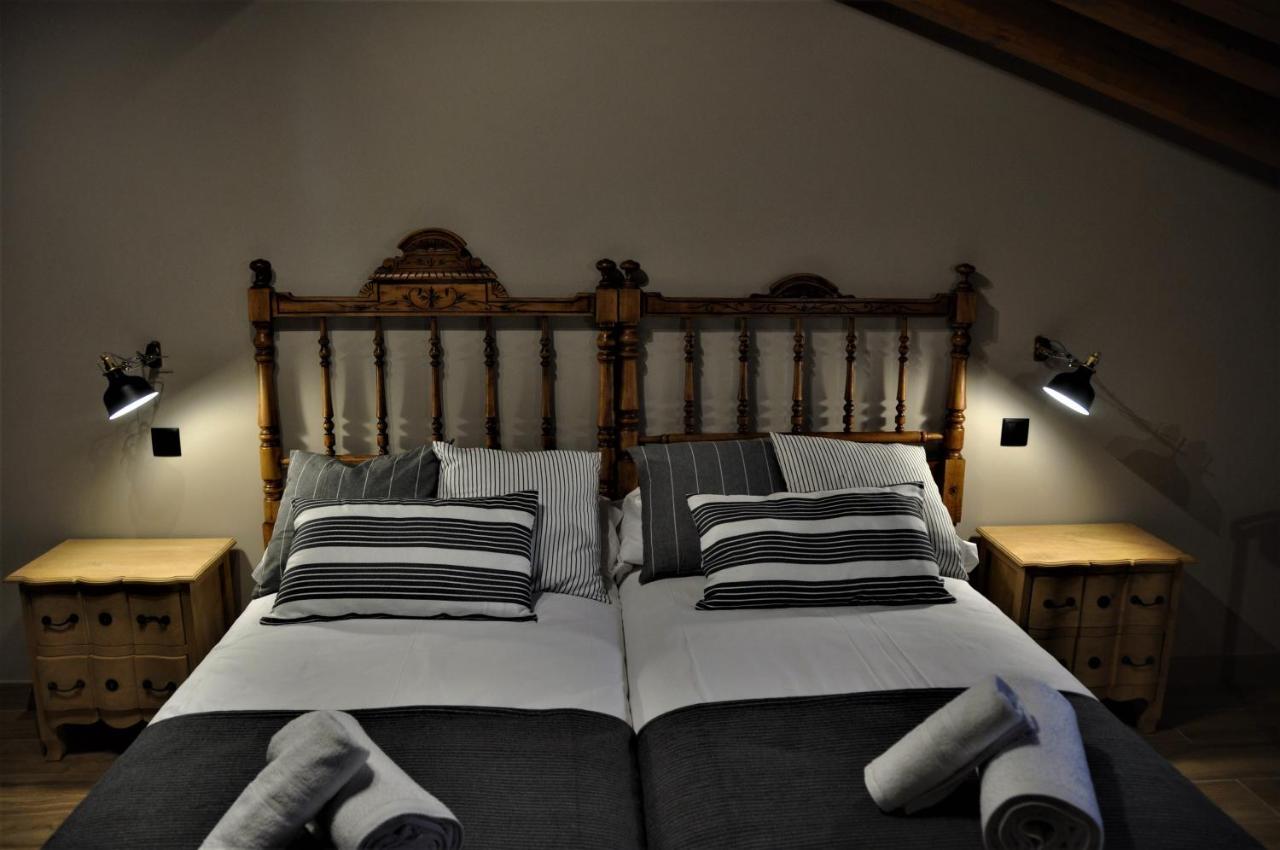 Apartamentos Las Agueeras Линарес Экстерьер фото