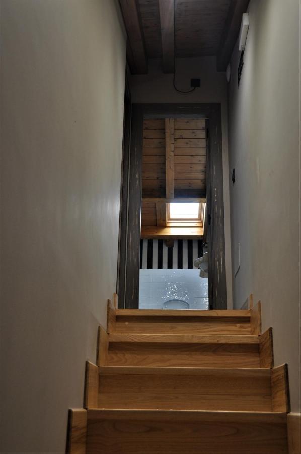 Apartamentos Las Agueeras Линарес Экстерьер фото
